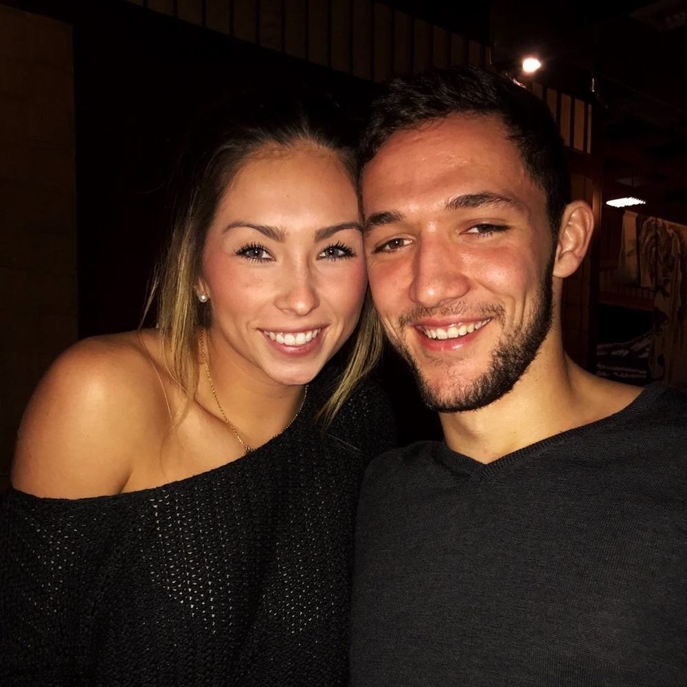 Meet your Posher, Devan